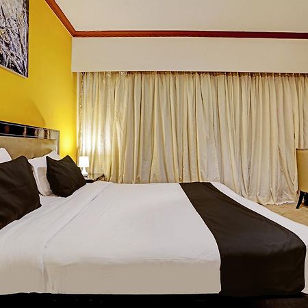 Townhouse 809 Royal Palms Hotel - Rose Collection Mumbai Eksteriør bilde