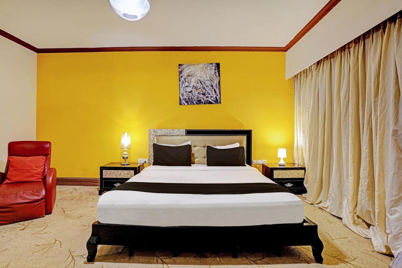 Townhouse 809 Royal Palms Hotel - Rose Collection Mumbai Eksteriør bilde