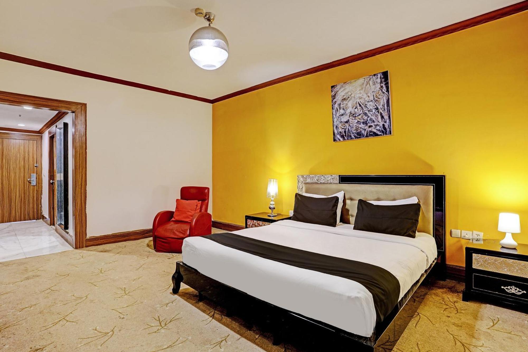 Townhouse 809 Royal Palms Hotel - Rose Collection Mumbai Eksteriør bilde